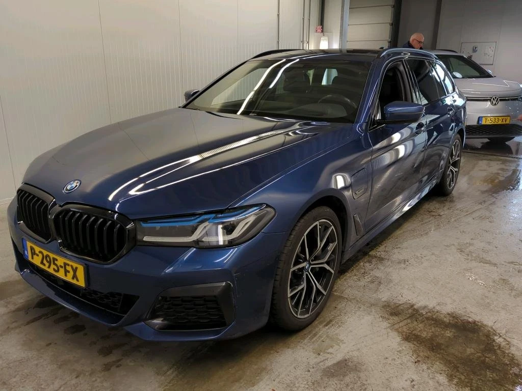 BMW 530E * 530e M Sport* xDrive * Хибрид * АВТОФИНАНСИРАНЕ* | Mobile.bg — изображение 2