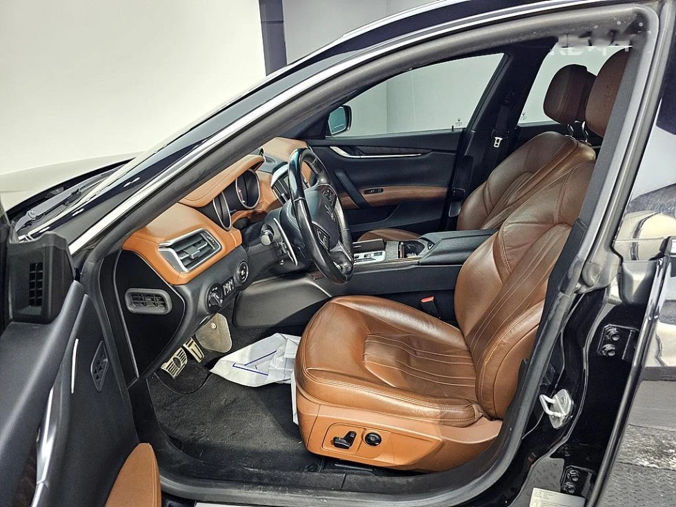 Maserati Ghibli 3.0 дизел гарантиран произход и качество - изображение 8