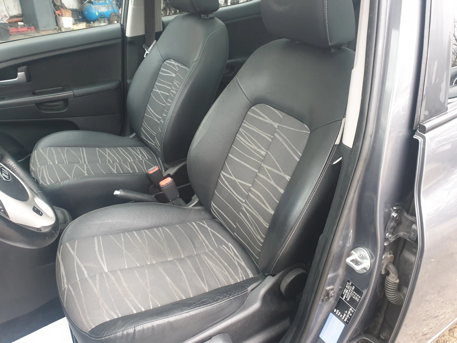 Kia Venga 1.6 Executive  | Mobile.bg � ����������� 8
