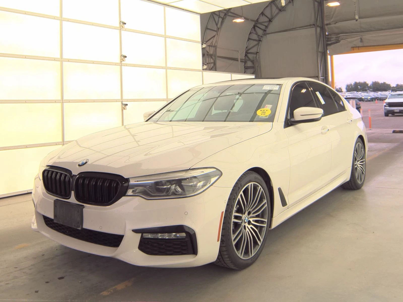 BMW 540 * M SPORT LINE* Massage* Обдух* Shadow* Head-Up* H - изображение 3