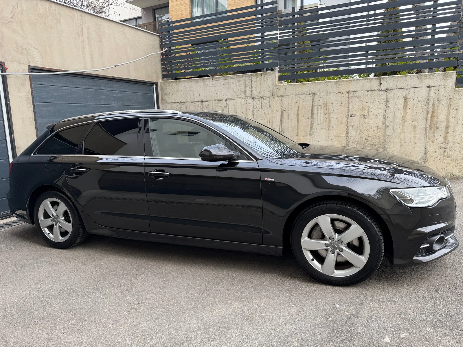 Audi A6, снимка 8 - Автомобили и джипове - 53471244
