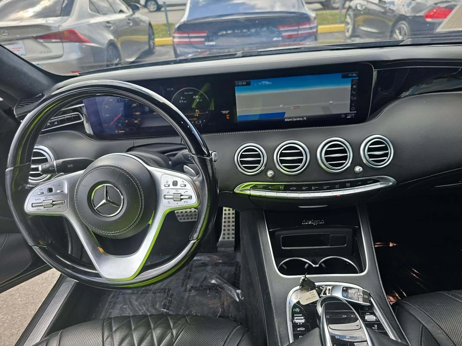 Mercedes-Benz S 560, снимка 10 - Автомобили и джипове - 53766064