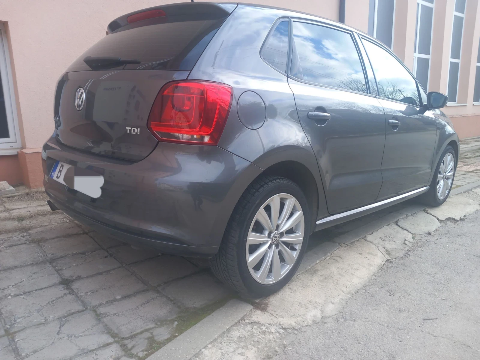 VW Polo 1.6, снимка 4 - Автомобили и джипове - 53822823