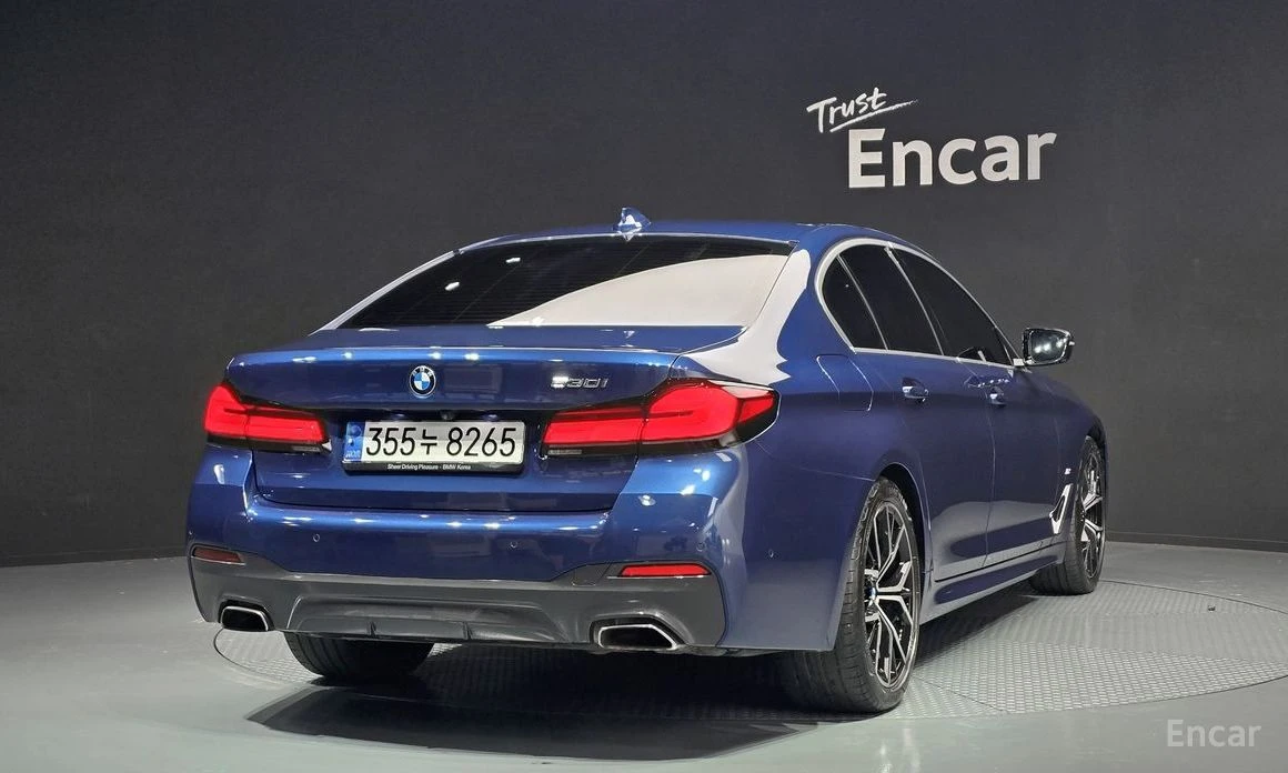 BMW 530 M Sport Plus* HARMAN KARDON* HEAD-UP* ОБДУХВАНЕ* , снимка 3 - Автомобили и джипове - 53903208