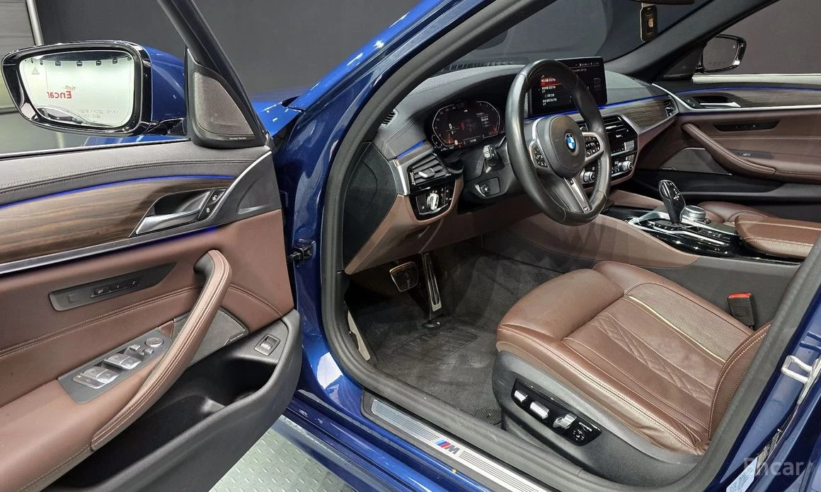 BMW 530 M Sport Plus* HARMAN KARDON* HEAD-UP* ОБДУХВАНЕ* , снимка 5 - Автомобили и джипове - 53903208