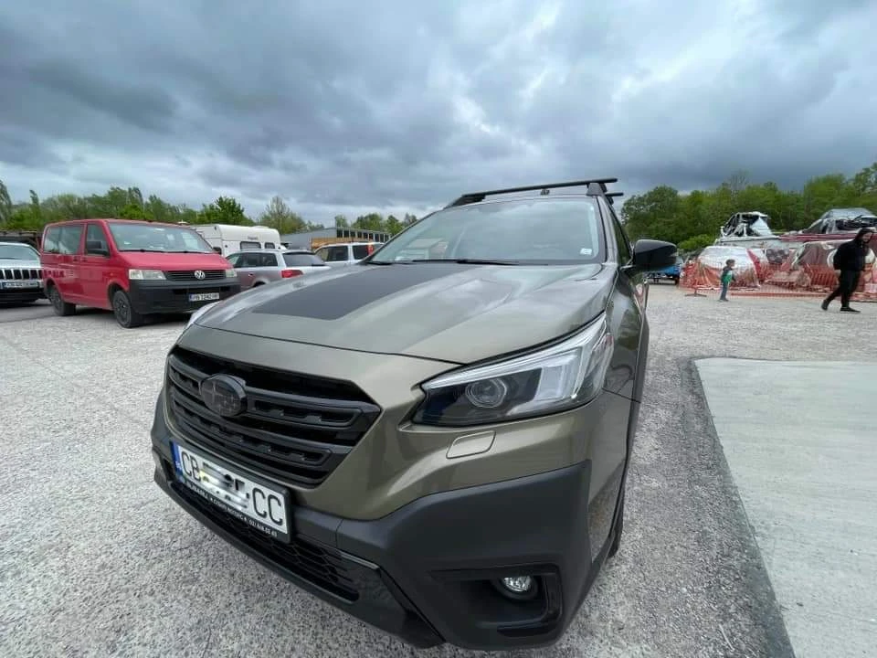 Subaru Outback 2.5i