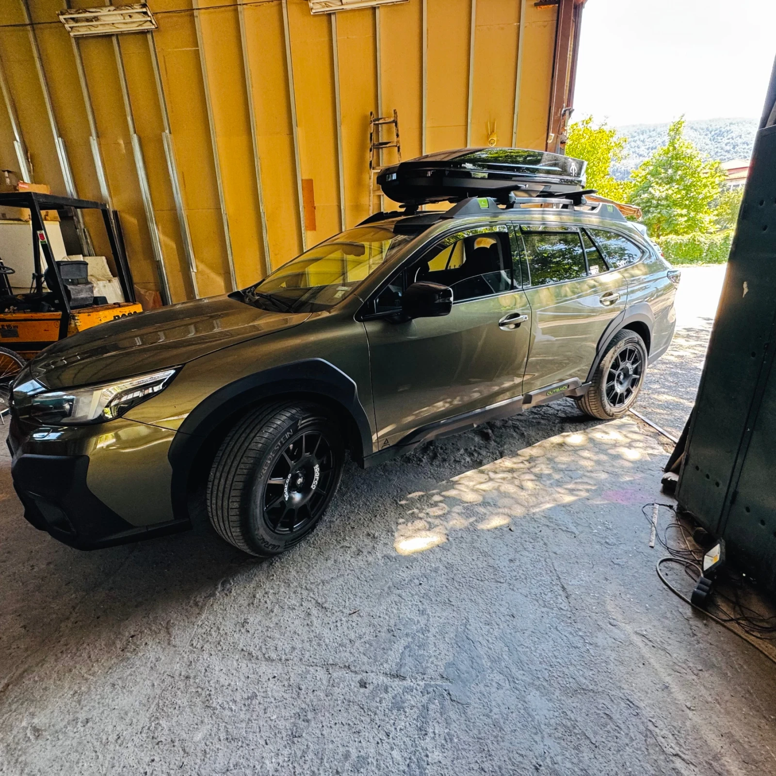 Subaru Outback 2.5i