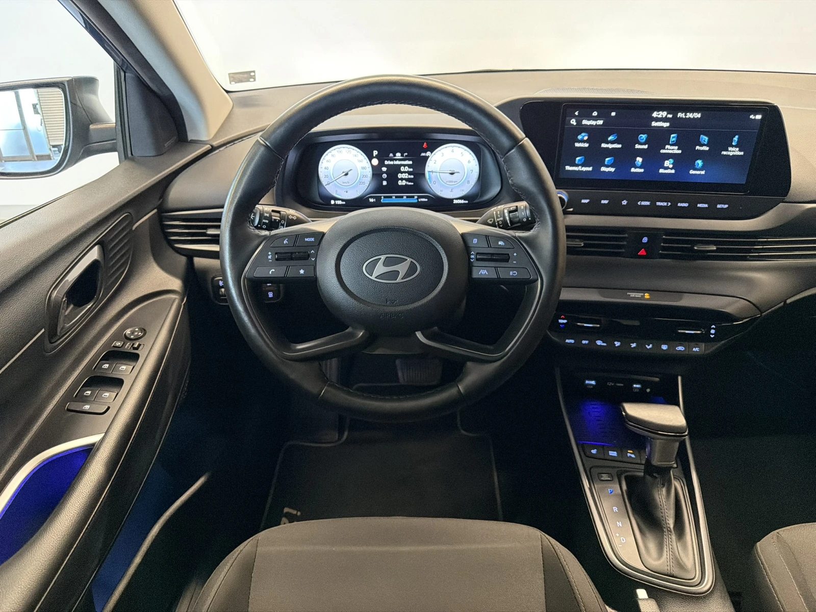 Hyundai I20 EXCLUSIVE, снимка 11 - Автомобили и джипове - 54312744