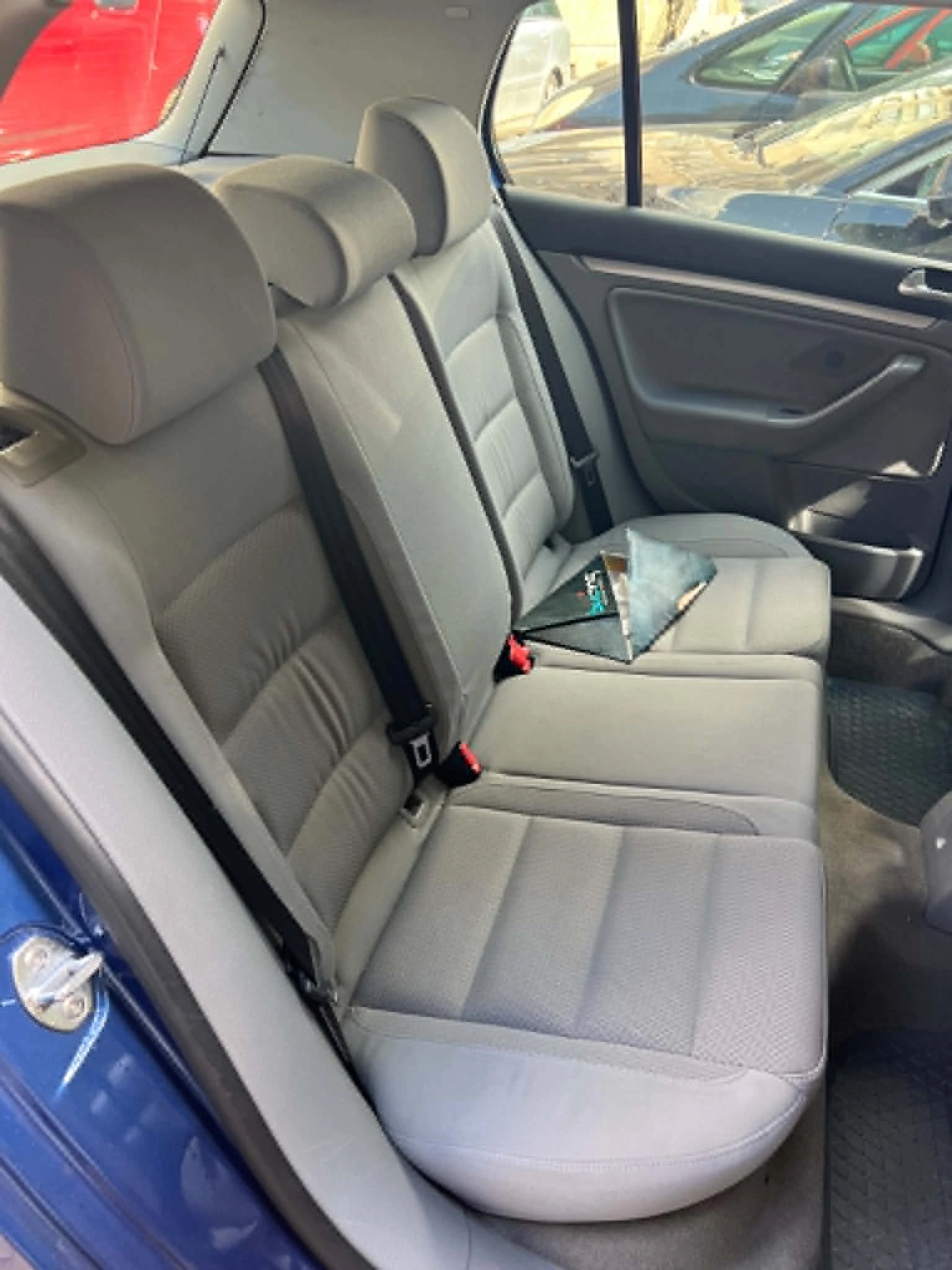 VW Golf, снимка 5 - Автомобили и джипове - 54707900