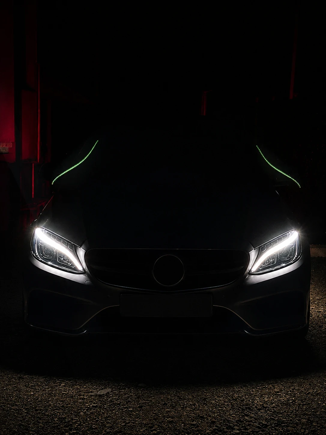 Mercedes-Benz C 180 AMG/ Бензин /360 Камера / Обслужена / Регистрирана, снимка 3 - Автомобили и джипове - 54984042