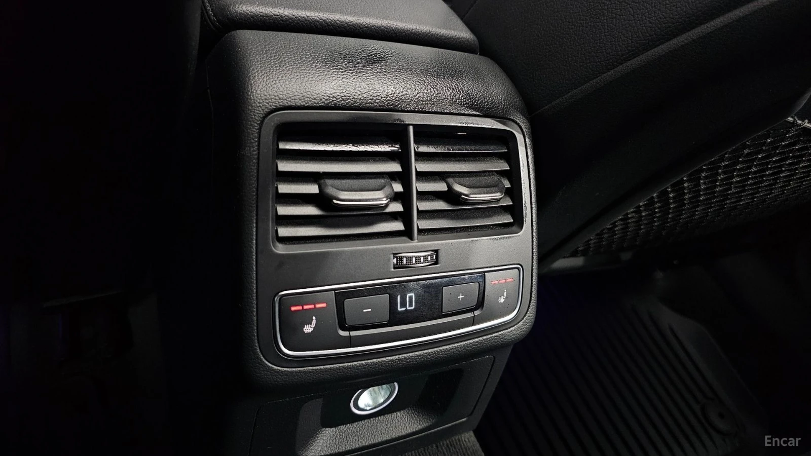 Audi A5 * Quattro* ПАНО* KEYLESS* Camera* ПОДГРЕВ* , снимка 15 - Автомобили и джипове - 55585783