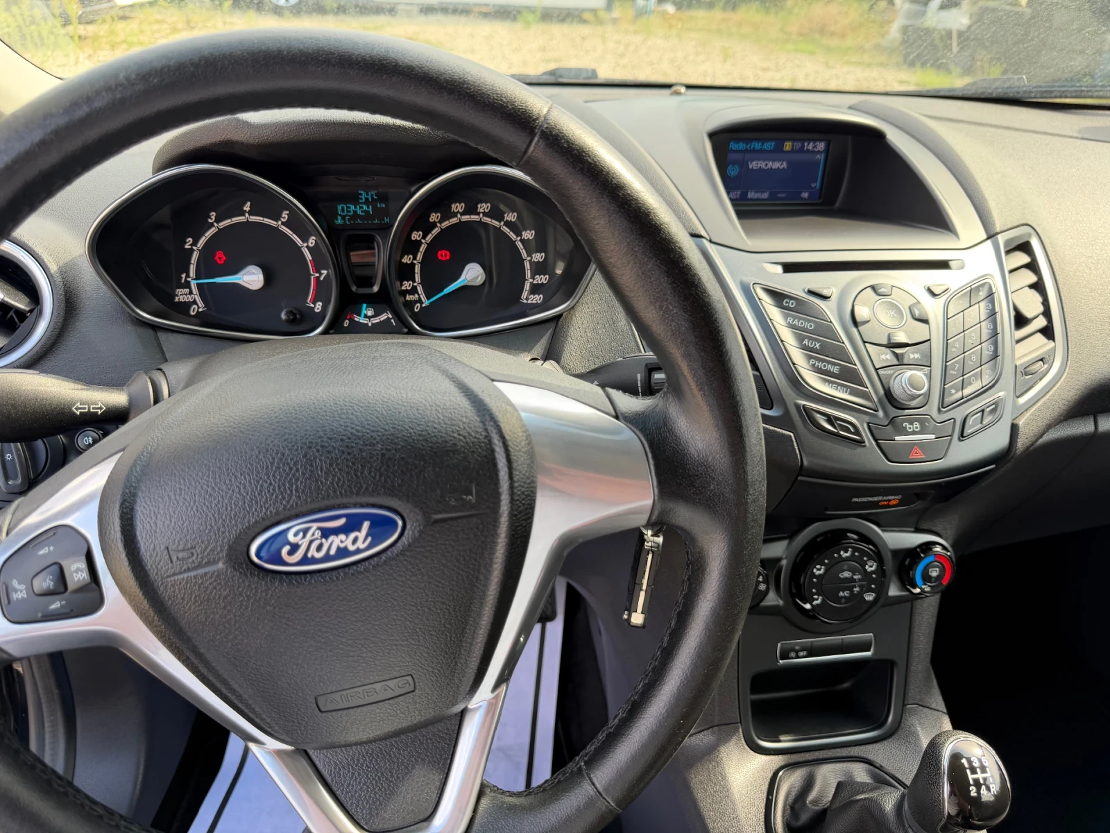 Ford Fiesta 1, 0 EcoBoost Euro6, снимка 6 - Автомобили и джипове - 55958383