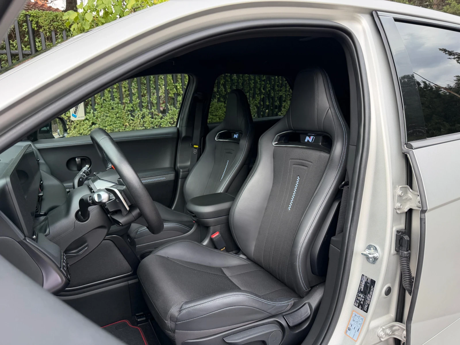 Hyundai Ioniq 5 4X4/650HP/84kWh/N-PERFORMANCE/HUD/360/, снимка 8 - Автомобили и джипове - 56090811