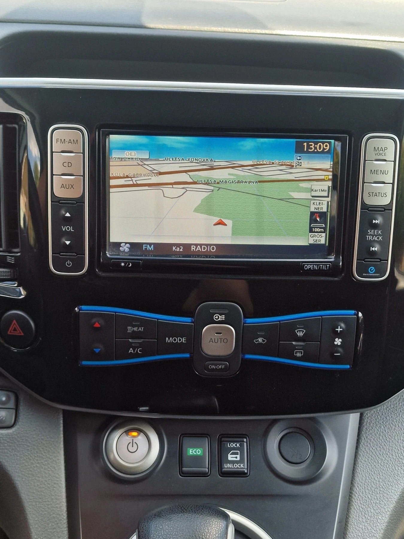 Nissan e-NV200 6+ 1 , ЕЛЕКТРИЧЕСКИ, снимка 14 - Автомобили и джипове - 56130785
