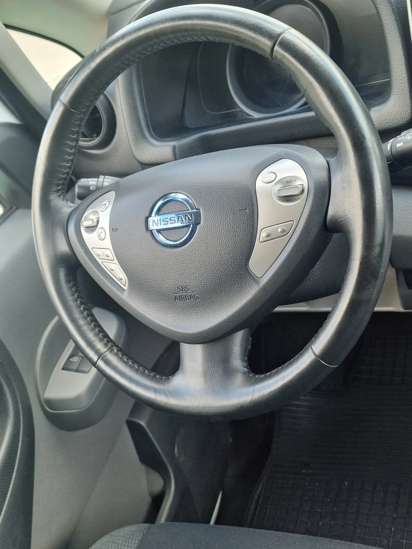 Nissan e-NV200 6+ 1 , ЕЛЕКТРИЧЕСКИ, снимка 11 - Автомобили и джипове - 56130785