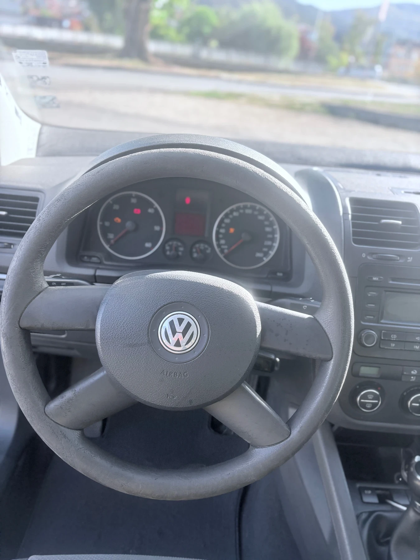 VW Golf V, снимка 8 - Автомобили и джипове - 56369558