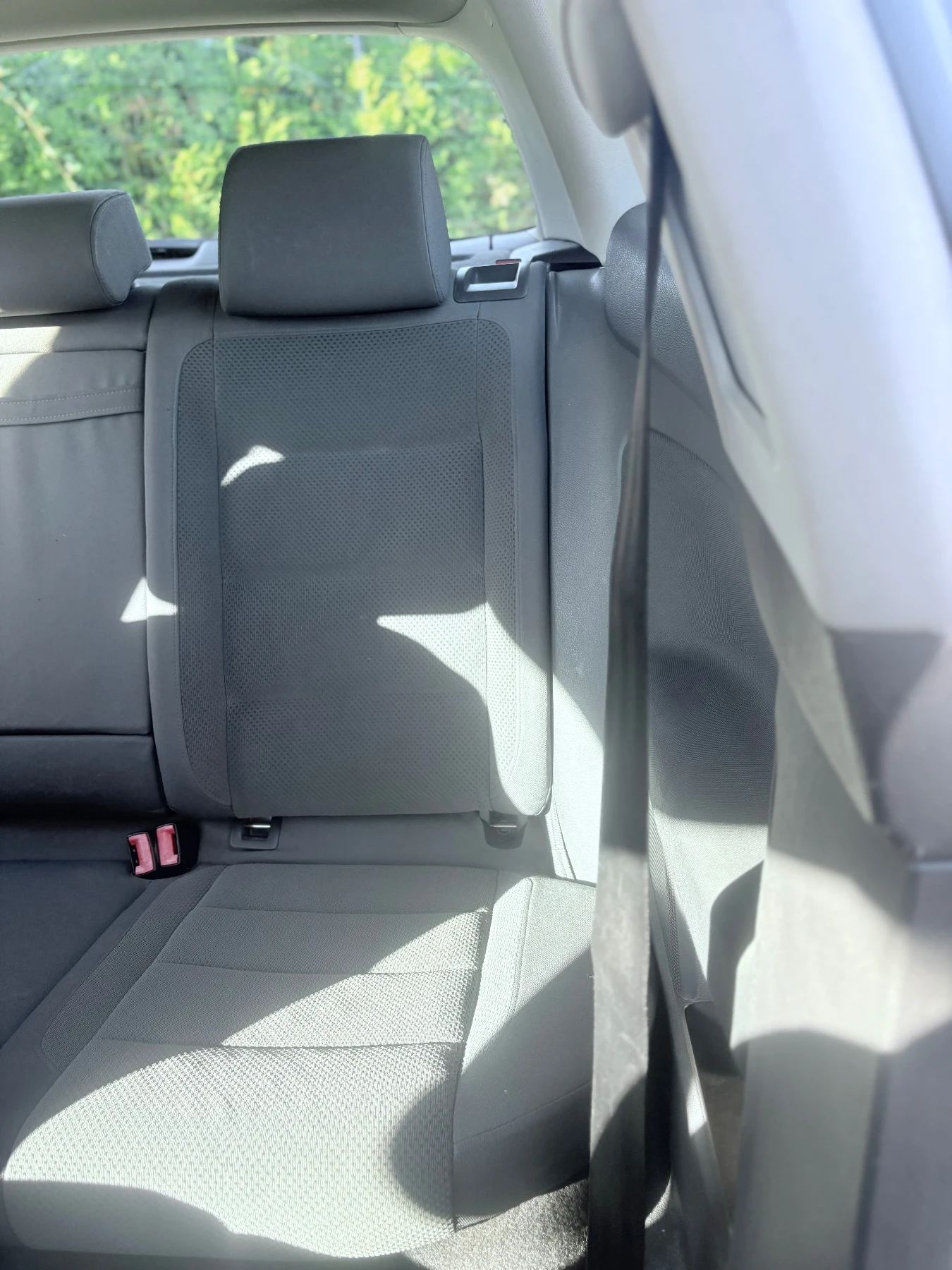 VW Golf V, снимка 10 - Автомобили и джипове - 56369558