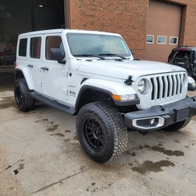 Jeep Wrangler Sahara, снимка 3