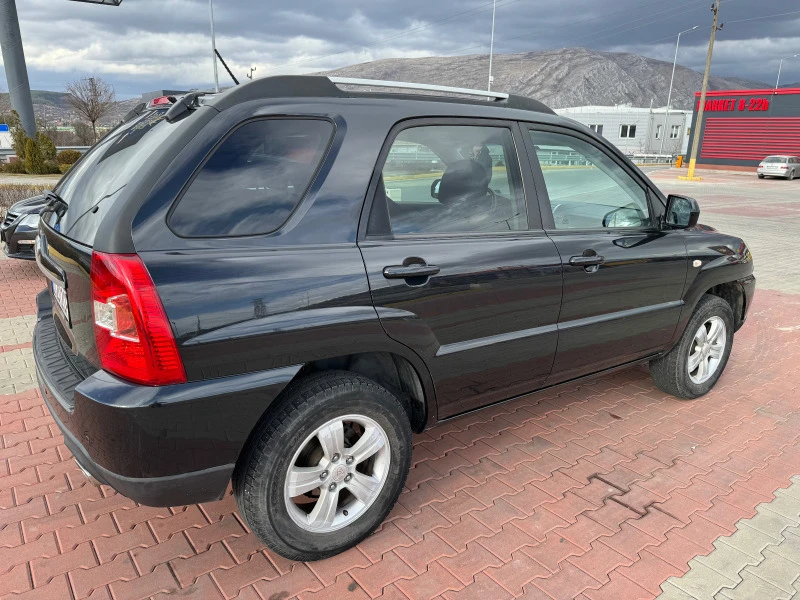 Kia Sportage 1.8 i/lpg, снимка 4 - Автомобили и джипове - 48337442