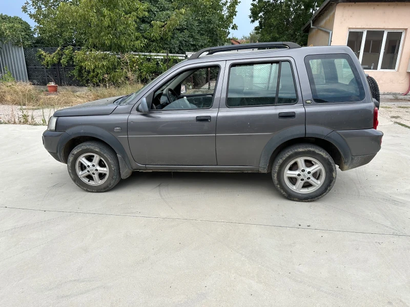 Land Rover Freelander, снимка 6 - Автомобили и джипове - 48406156