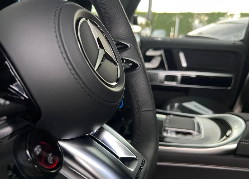 Mercedes-Benz G 63 AMG, снимка 10 - Автомобили и джипове - 52332663