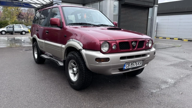 Nissan Terrano, снимка 7 - Автомобили и джипове - 52485420