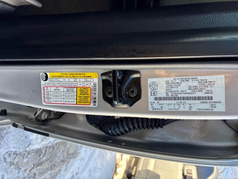 Ford F150 * 4WD SuperCrew * CARFAX * ФИНАНСИРАНЕ, снимка 11 - Автомобили и джипове - 52769384