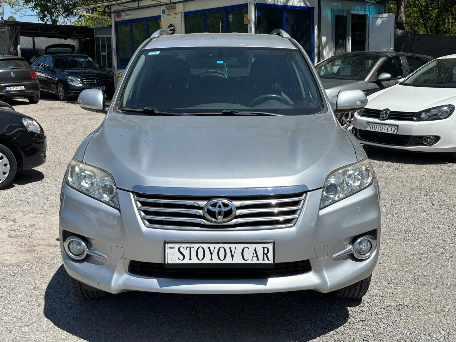 Toyota Rav4 2.0 I - изображение 2