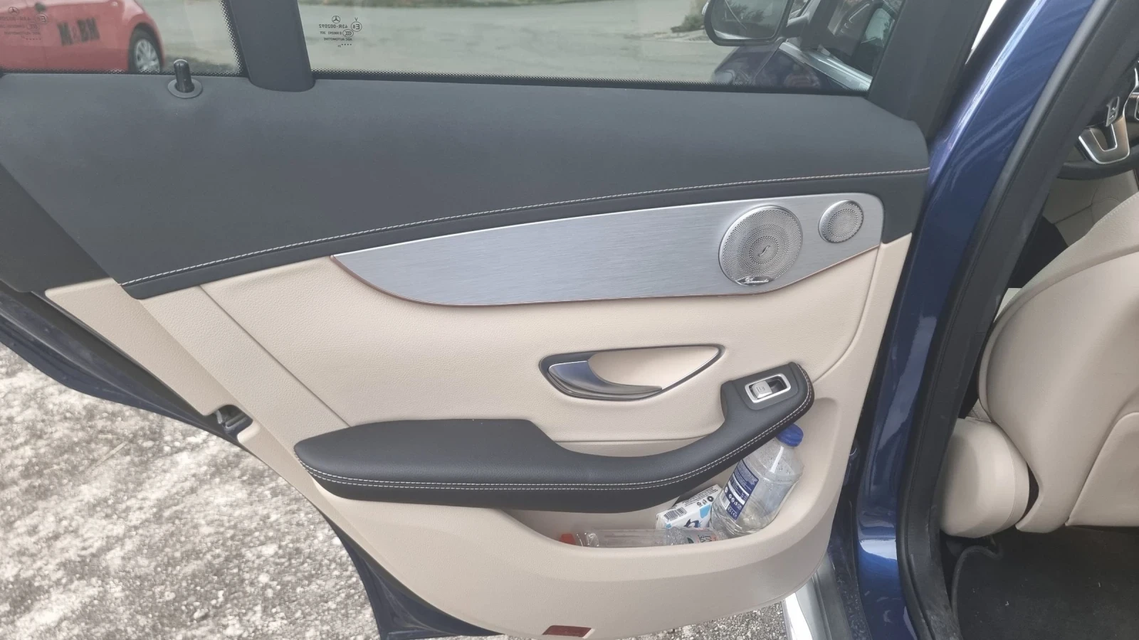 Mercedes-Benz EQC В гаранция до 2029. HUD, 360camera, burmester, amg - изображение 9