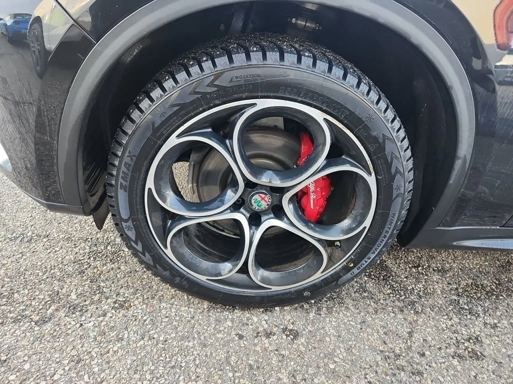 Alfa Romeo Stelvio * Ti Sport * CARFAX * ФИНАНСИРАНЕ*  - изображение 6