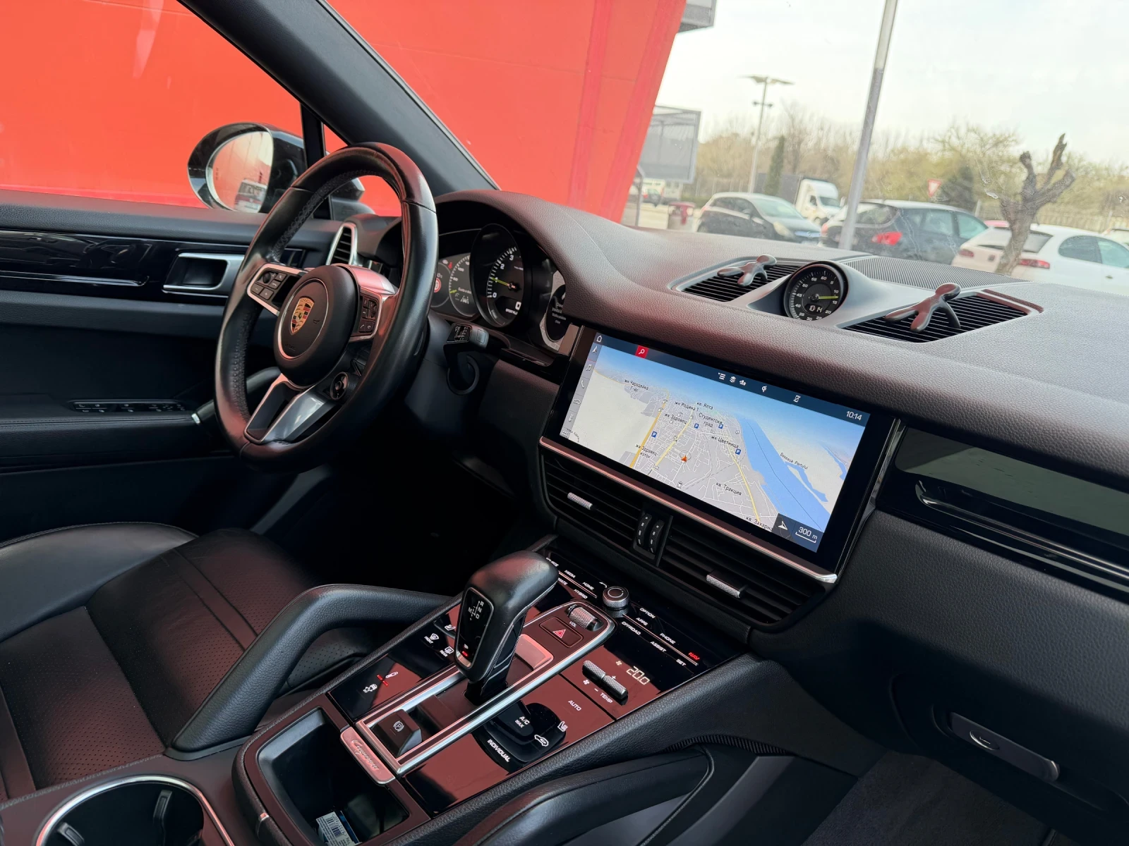 Porsche Cayenne E-HYBRID* 462кс* Швейцария* БАРТЕР, снимка 8 - Автомобили и джипове - 53983035