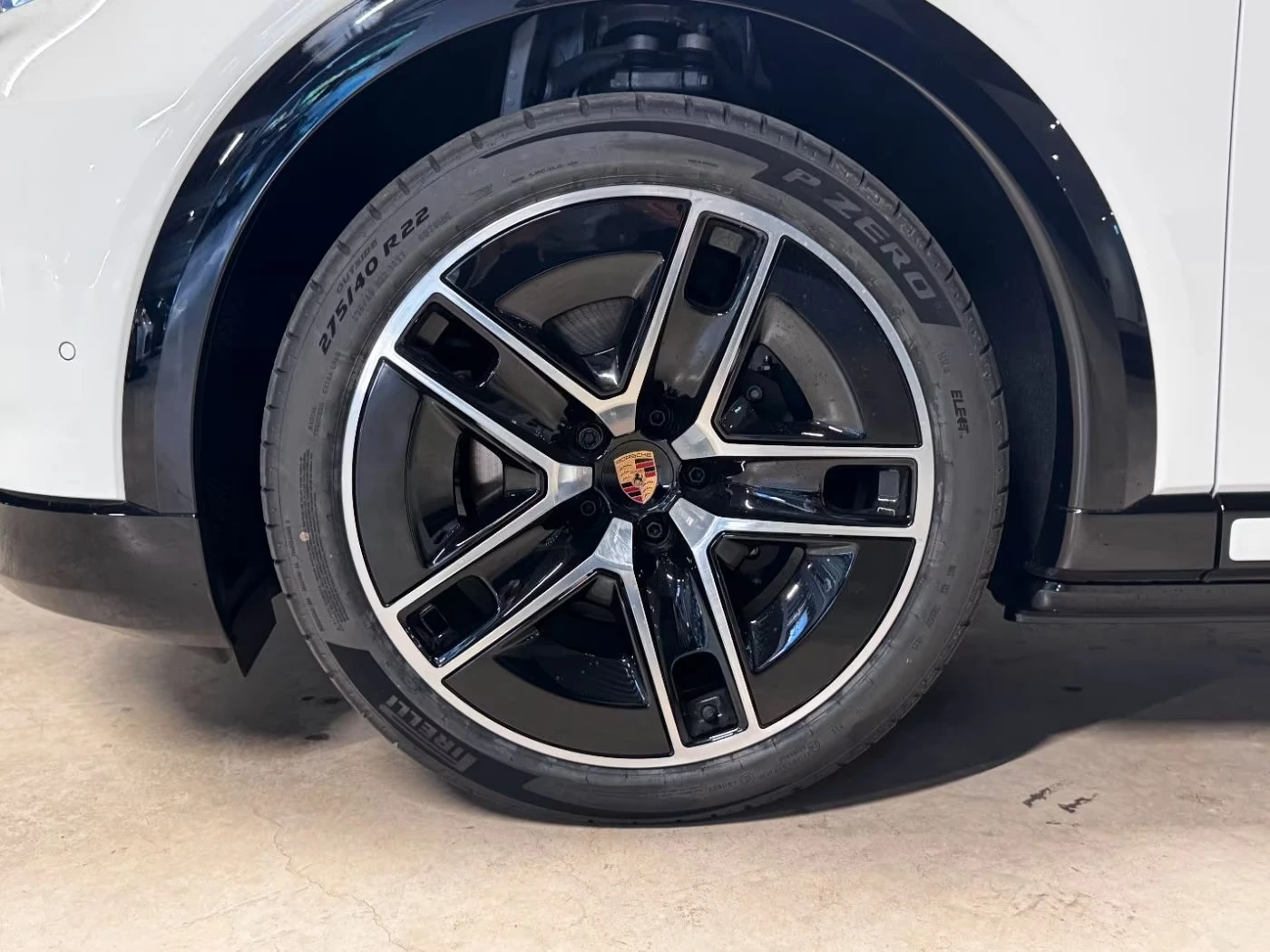Porsche Cayenne ELECTRIC * NEW 2026* BOSE PANORAMA 360-CAM, снимка 5 - Автомобили и джипове - 54704555