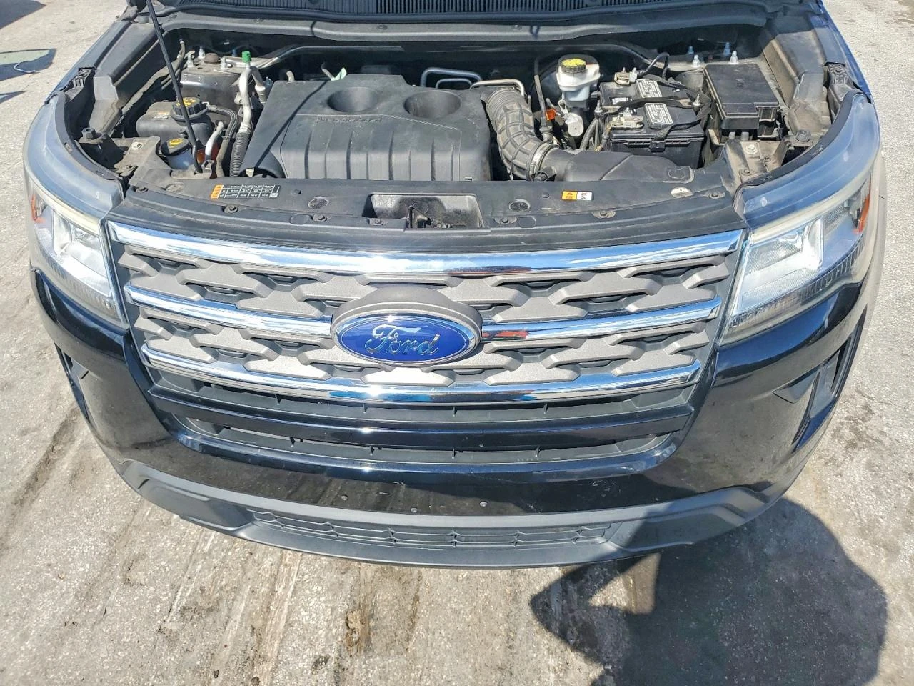 Ford Explorer 2.3l, снимка 12 - Автомобили и джипове - 56025646