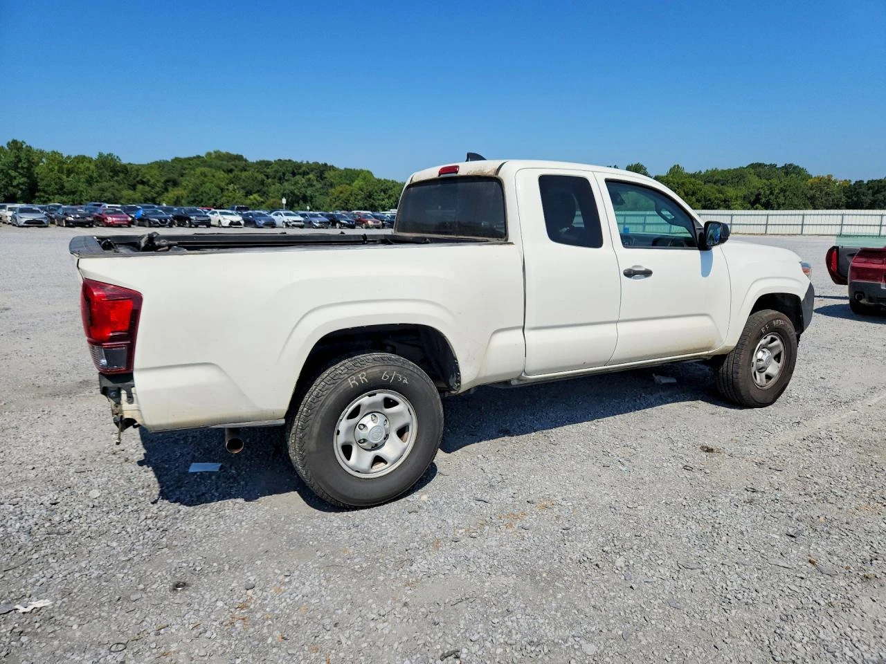 Toyota Tacoma 2.7l Sr, снимка 3 - Автомобили и джипове - 56042853