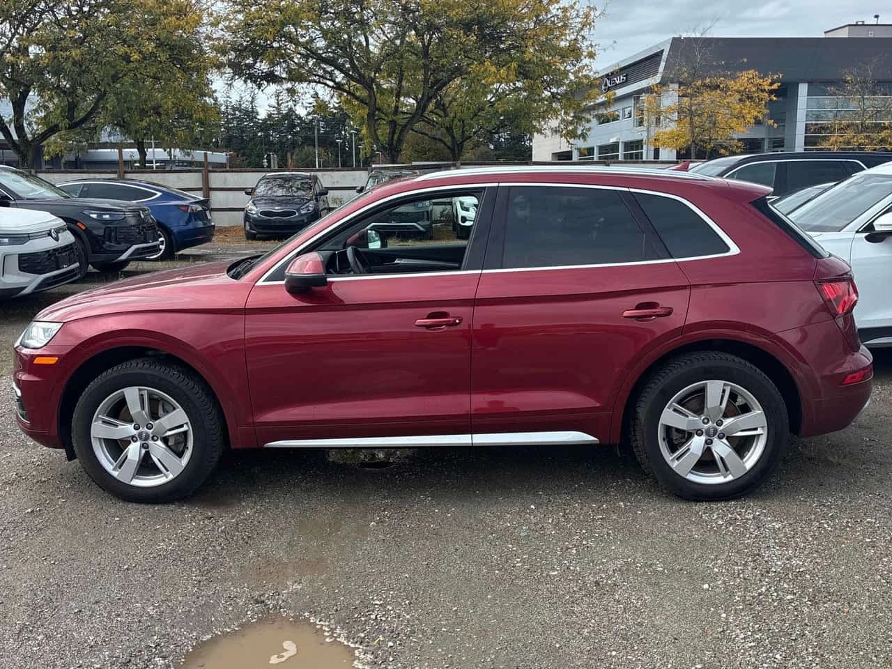 Audi Q5 * Technik * АВТОКРЕДИТ * ГЛАВНО ПРЕДСТАВИТЕЛСТВО, снимка 3 - Автомобили и джипове - 56276518