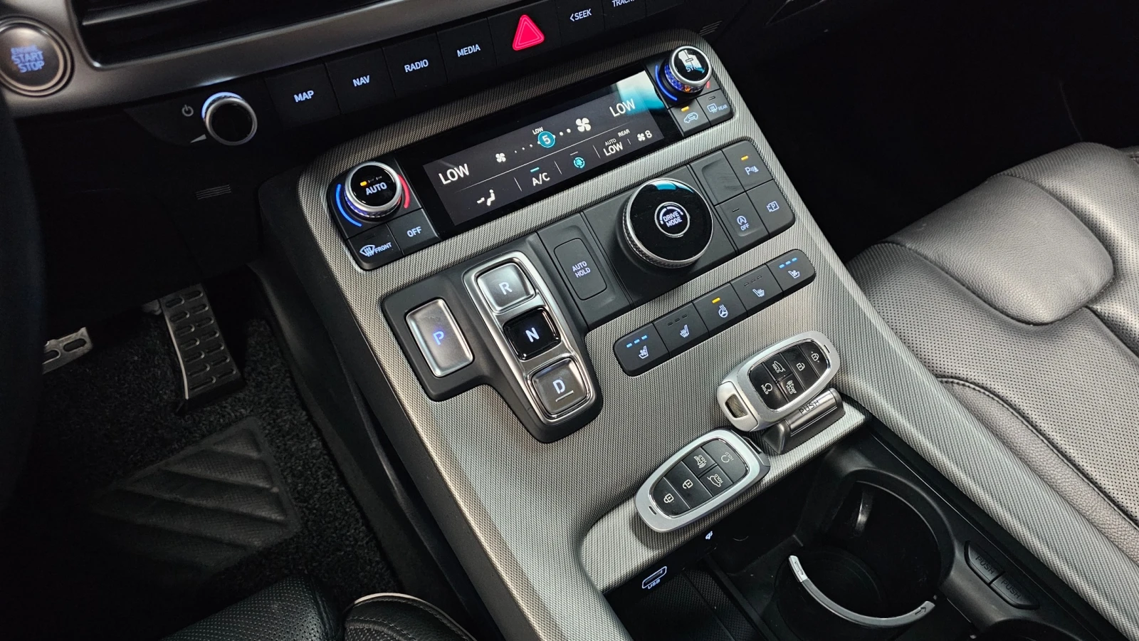 Hyundai Palisade �����* �����* 360* HUD* KRELL audio* Lane Asst. | Mobile.bg � ����������� 11