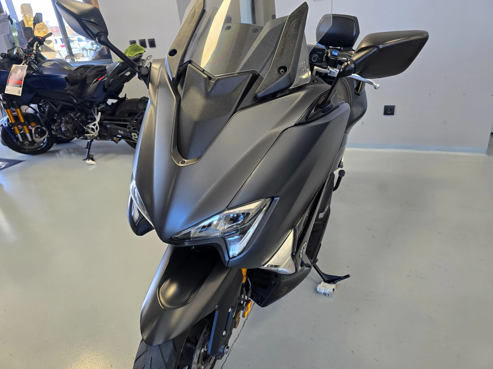 Yamaha T-max 530ie, ABS-TCS!, снимка 9 - Мотоциклети и мототехника - 54144863