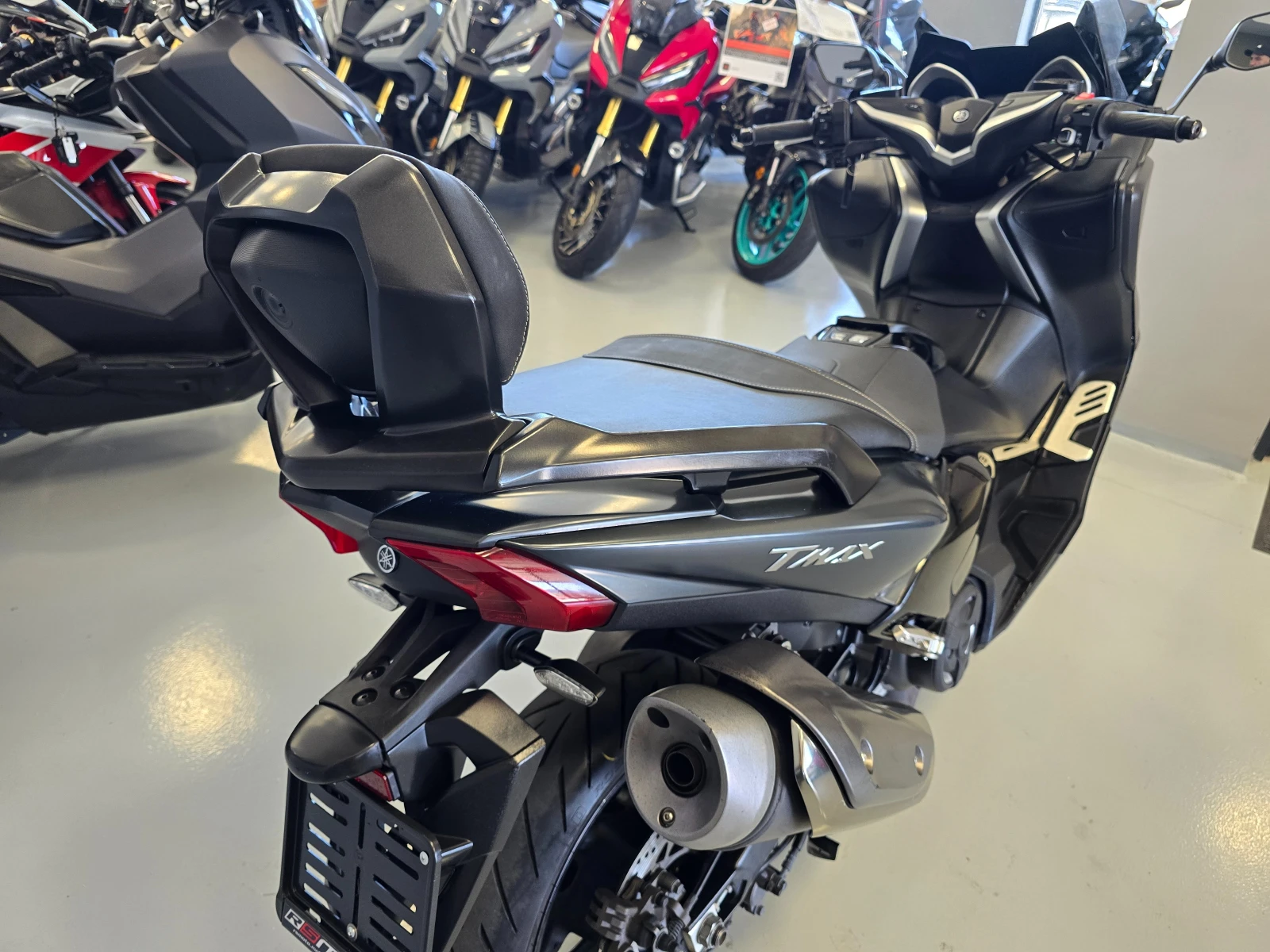 Yamaha T-max 530ie, ABS-TCS!, снимка 11 - Мотоциклети и мототехника - 54144863