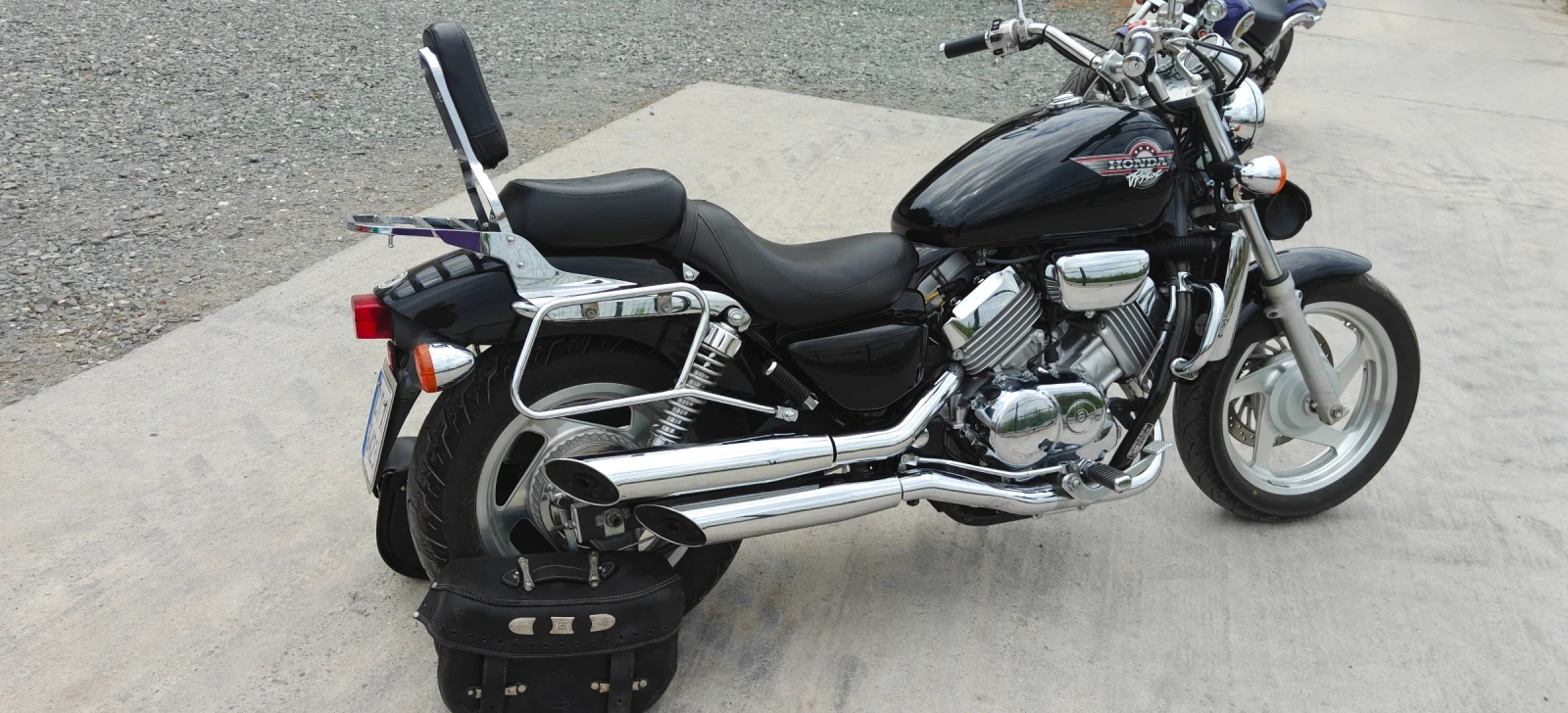Honda Magna VF750C, снимка 7 - Мотоциклети и мототехника - 54740334