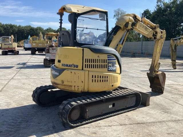 Багер Komatsu PC30UU / ПЕРФЕКТЕН / ОЧАКВАН ВНОС - изображение 4