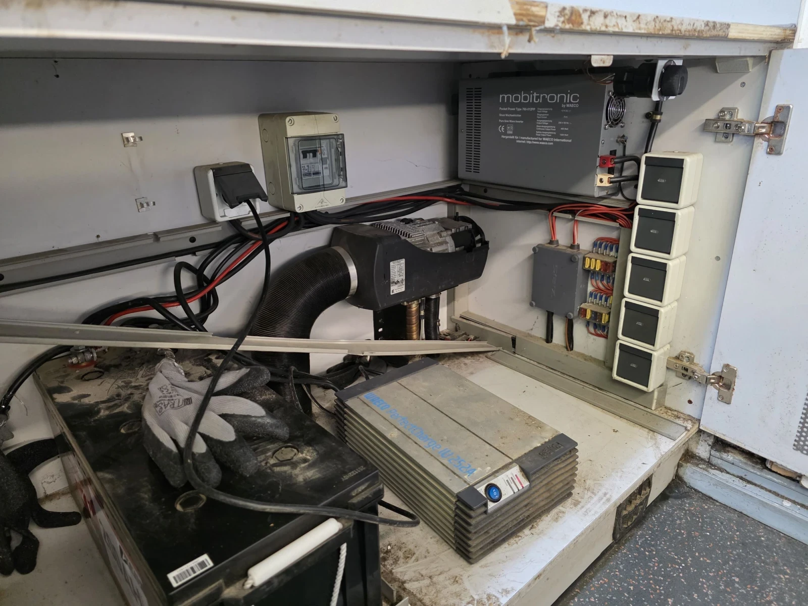 �� ��������� ������ �� ����� ������� � ��. | Mobile.bg � ����������� 8