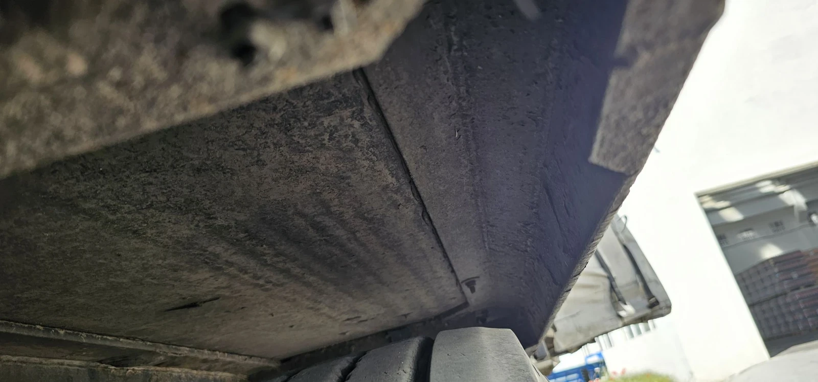  Krone | Mobile.bg   10