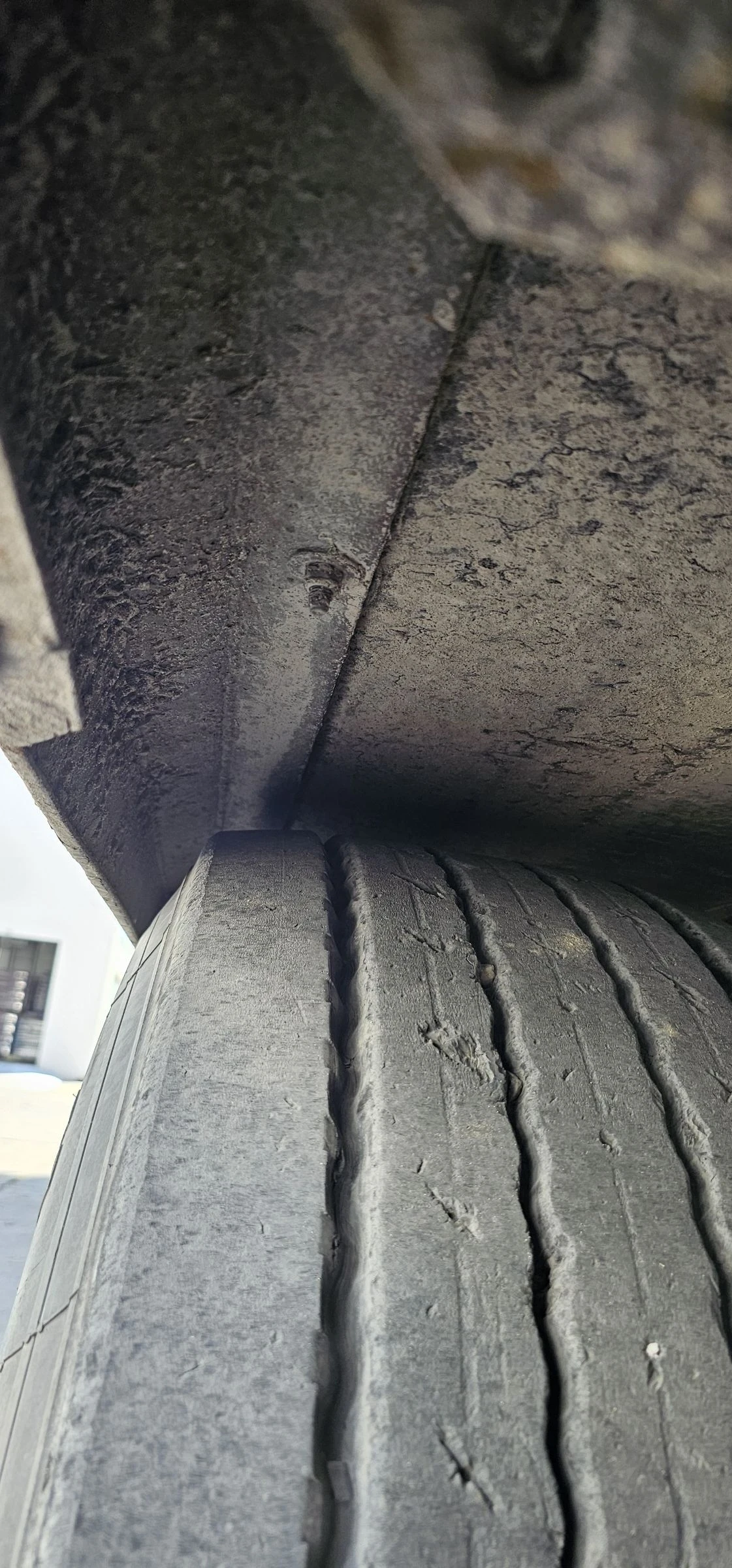  Krone | Mobile.bg   8