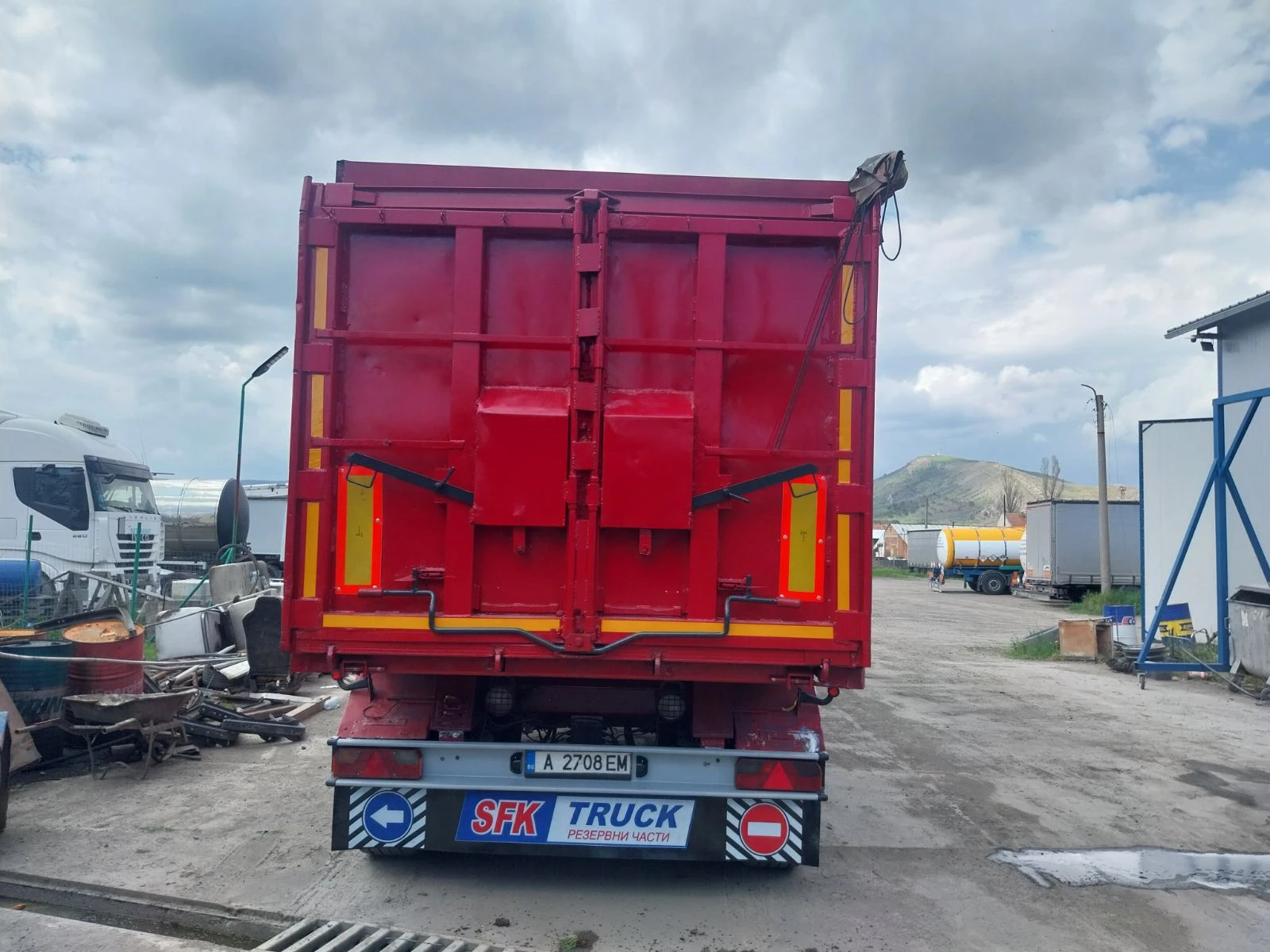 Полуремарке Stas 039 3 FAK, снимка 2 - Ремаркета - 54257940