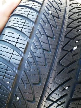 Гуми Зимни 235/50R18, снимка 7
