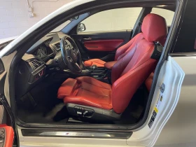 BMW 240 I * M-Package* * HeadUp* AвтоКредит* (ЦЕНА ДО БГ), снимка 8