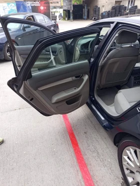 Audi A6 3.2 FSI GAS+ BENZIN, снимка 2