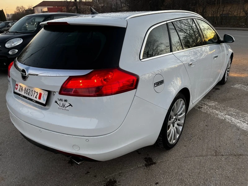 Opel Insignia 2.8 LUKS 4x4, снимка 5 - Автомобили и джипове - 42022722