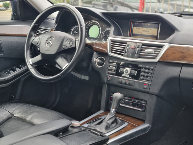 Mercedes-Benz E 200 2.0cdi / автомат/ отлична, снимка 9 - Автомобили и джипове - 45791046
