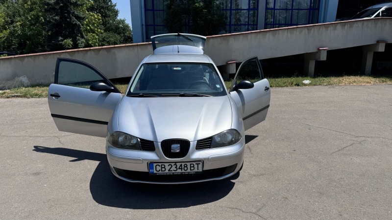 Seat Ibiza 1.2, снимка 1 - Автомобили и джипове - 46374262